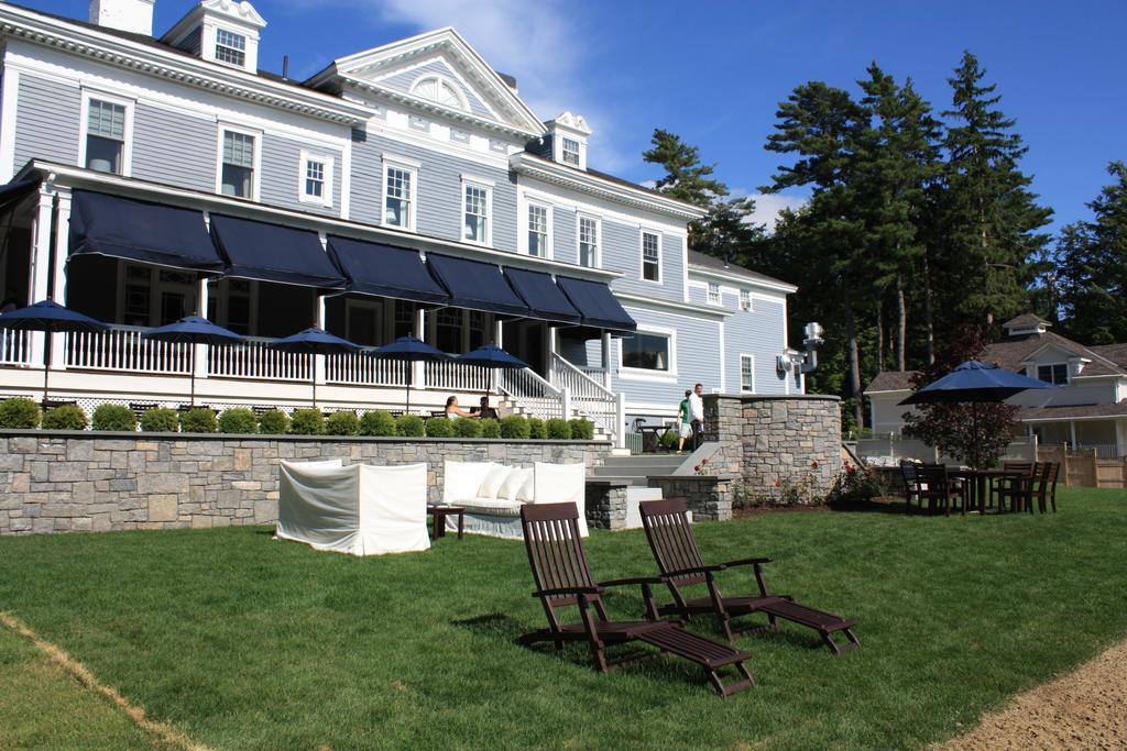 Kemble Inn - Restaurant - Bar Lenox Exterior photo